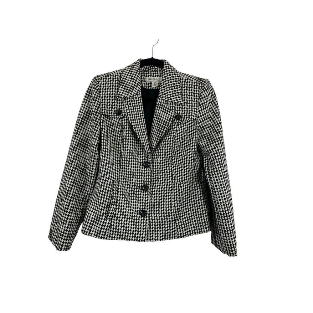 Jones & Co Women's Black & White Design Blazer